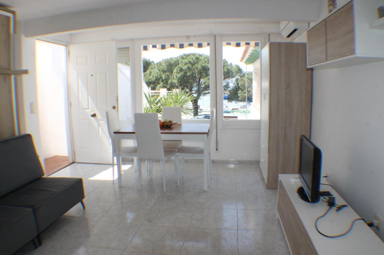 Agi Port De Apartamento Rosas